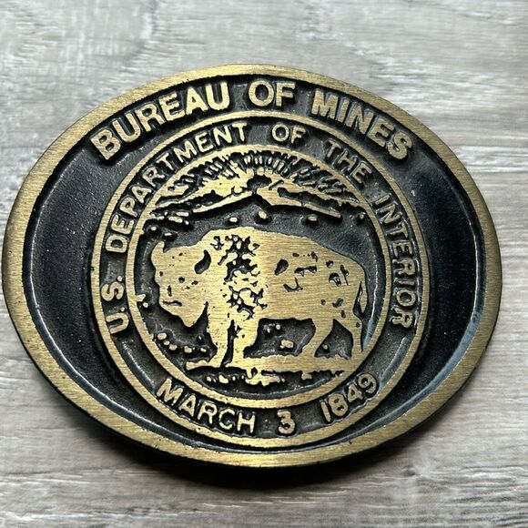 Bureau of Mines US Department of the interior belt buckle - Picture 1 of 4